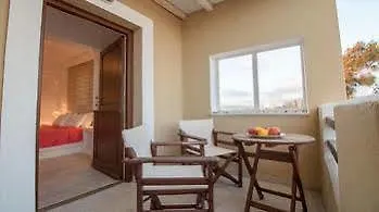Hotel Faros Small & Restaurant 3*