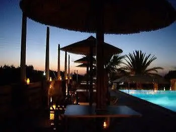 Faros Small & Restaurant 3* Aliko Beach