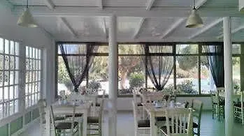 Faros Small & Restaurant 3* Aliko Beach