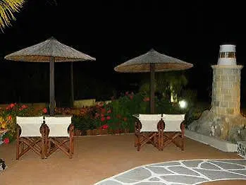 Faros Small & Restaurant 3* Aliko Beach