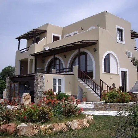Hotel Faros Small & Restaurant 3*