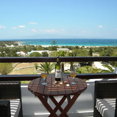 Hotel Faros Small & Restaurant Aliko Beach